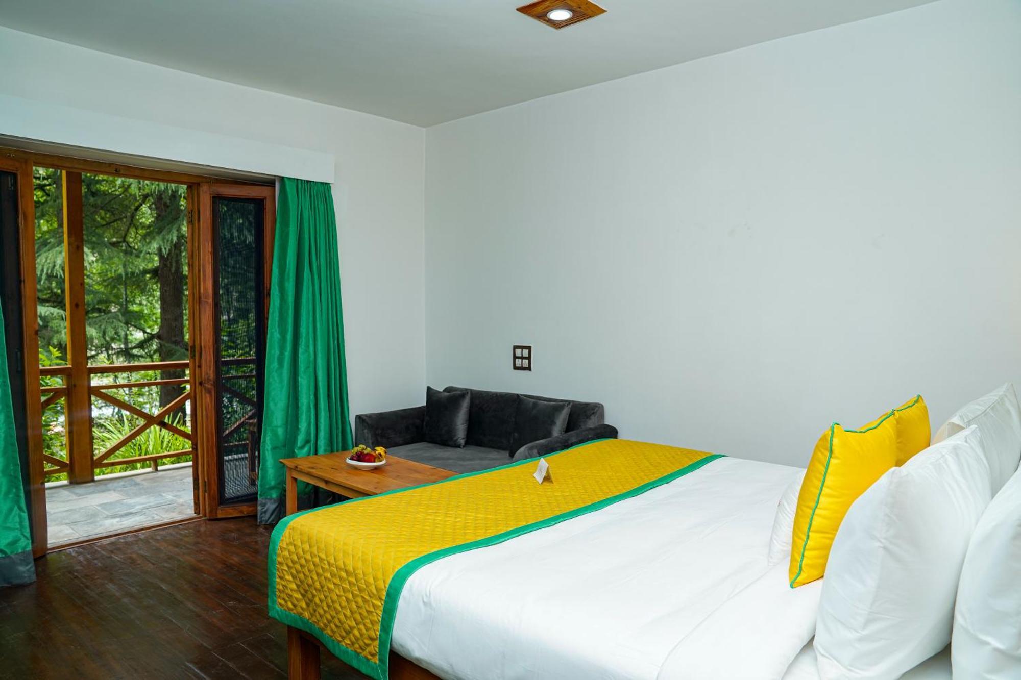 Hotel Zone Connect By The Park, Manali Exteriér fotografie