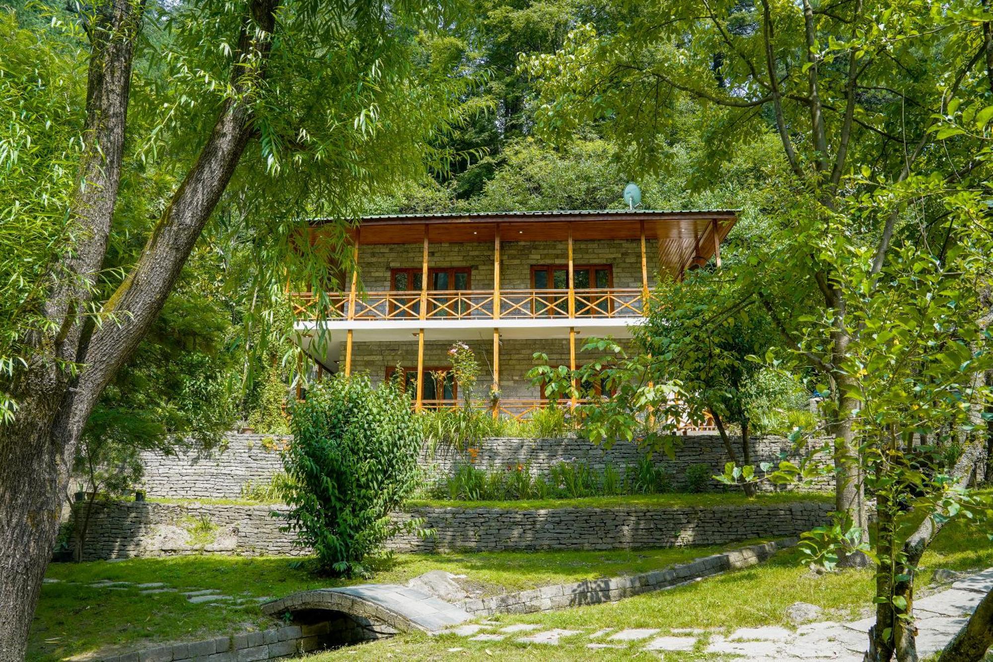 Hotel Zone Connect By The Park, Manali Exteriér fotografie